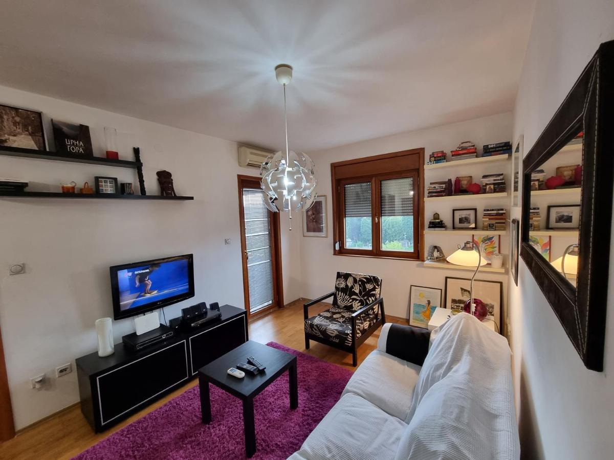 One Bedroom Centre Apartment Подгориця Екстер'єр фото