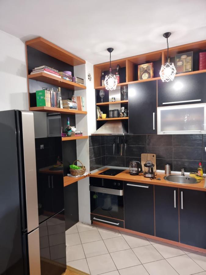 One Bedroom Centre Apartment Подгориця Екстер'єр фото