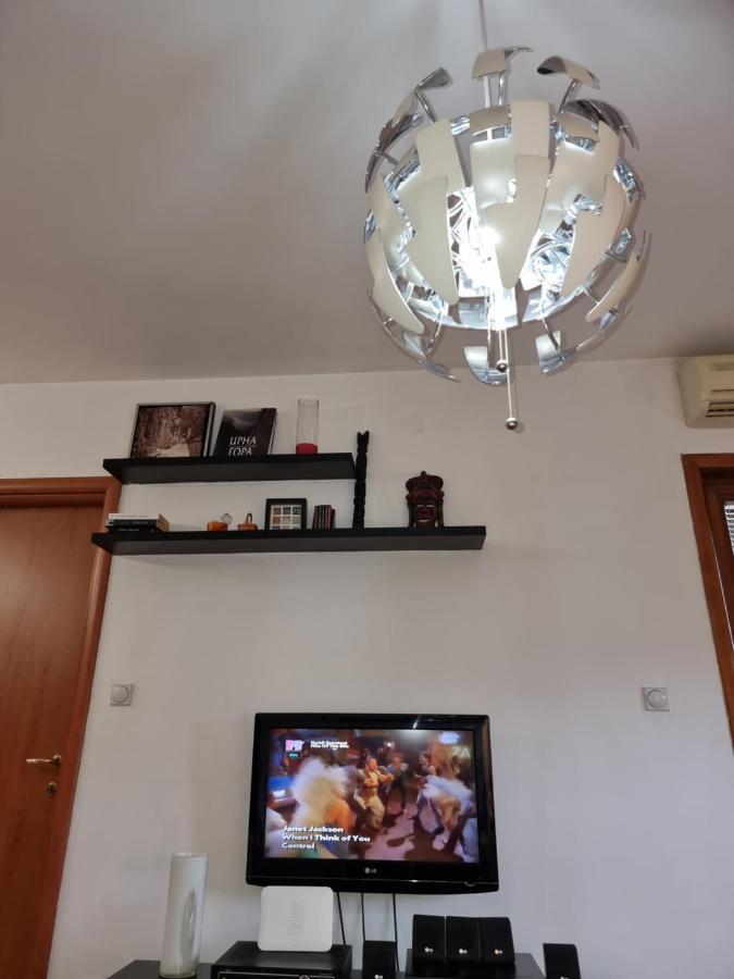 One Bedroom Centre Apartment Подгориця Екстер'єр фото